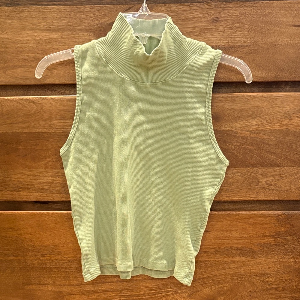 Big Bud Press Light Green Sleeveless Turtleneck
